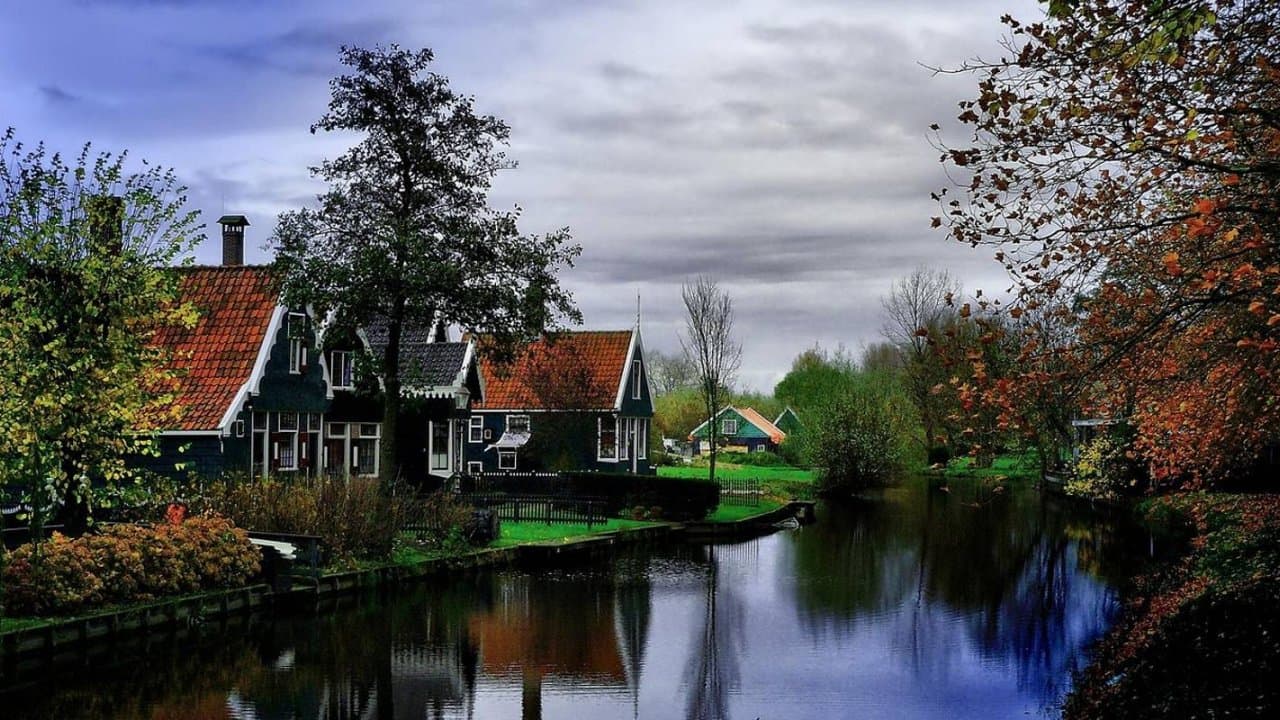 12-Day Central Europe Discovery by Train: Paris, Brussels & Amsterdam