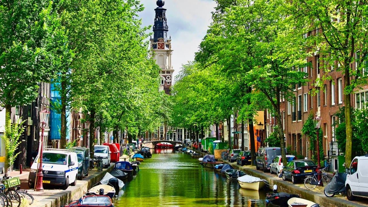 7 Day Amsterdam and Beyond Self-Adventure